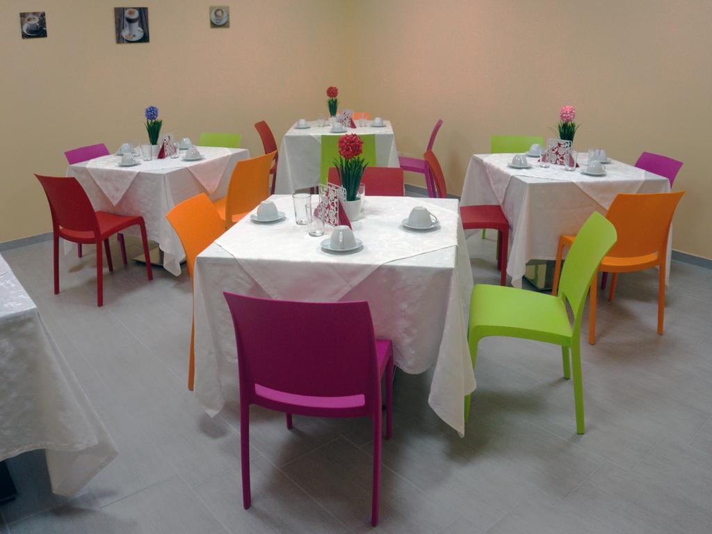 Affittacamere Rooms Di Matteo San Paolo di Iesi エクステリア 写真