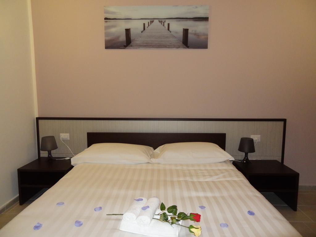 Affittacamere Rooms Di Matteo San Paolo di Iesi エクステリア 写真